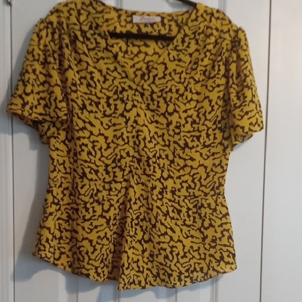 Vintage Yellow and Black Patterned Blouse
